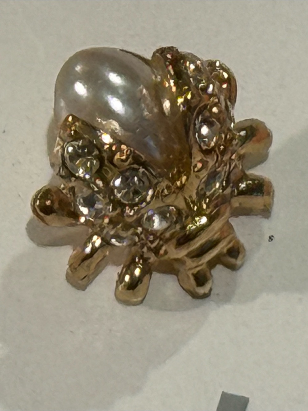 Stella & Dot Gold-Tone Pearl and Crystal ladybug Earrings retired NWT